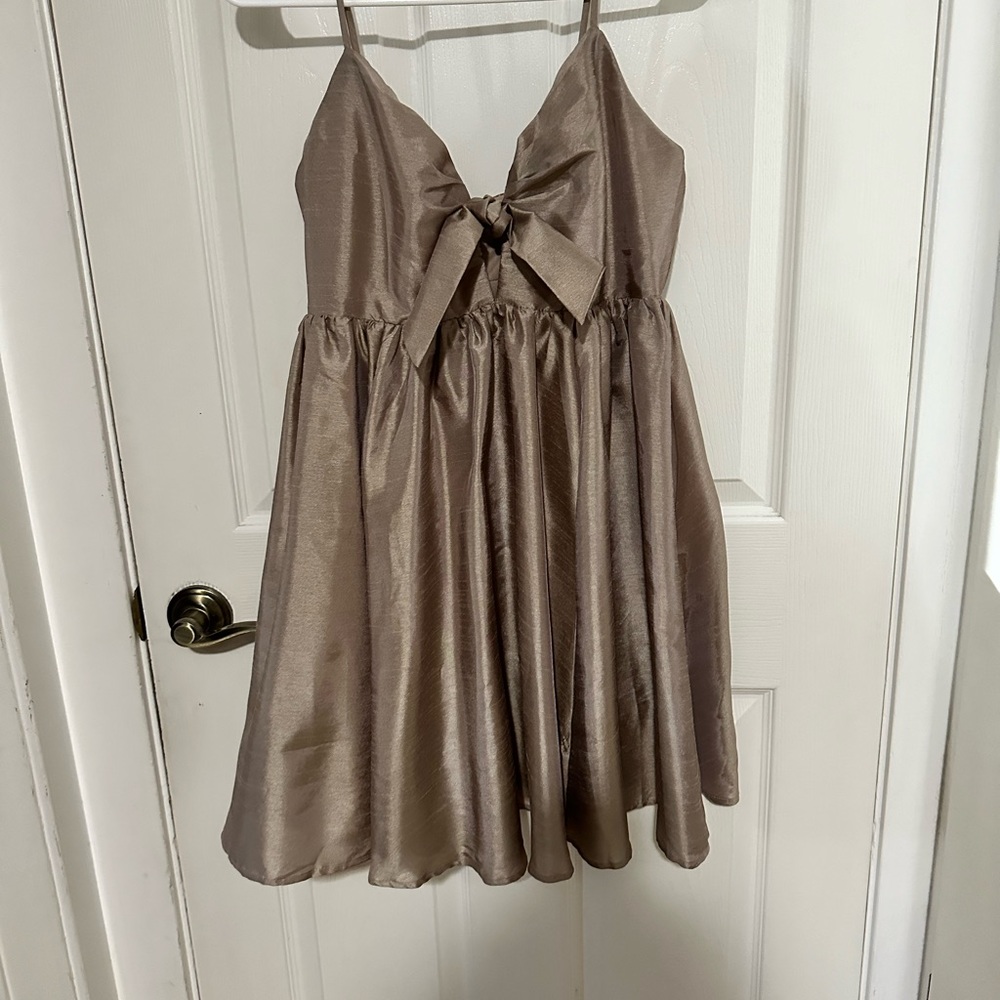 Medium - front tie Dress